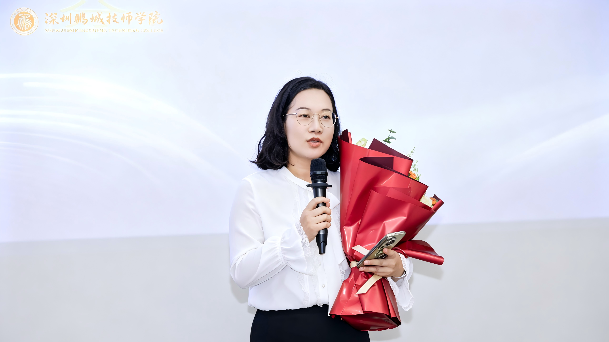教师代表-胡兴铭.png